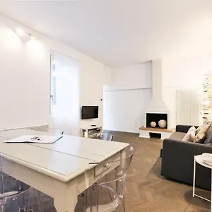  Apartment Prestige Boutique Homes - Il Nido Dei Navigli